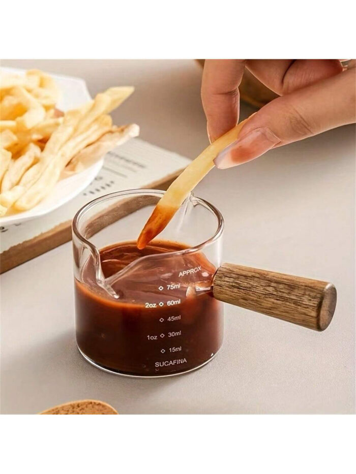 ⁦كوب قياس زجاجي مزدوج الفوهة بمقبض خشبي⁩ - الصورة ⁦9⁩